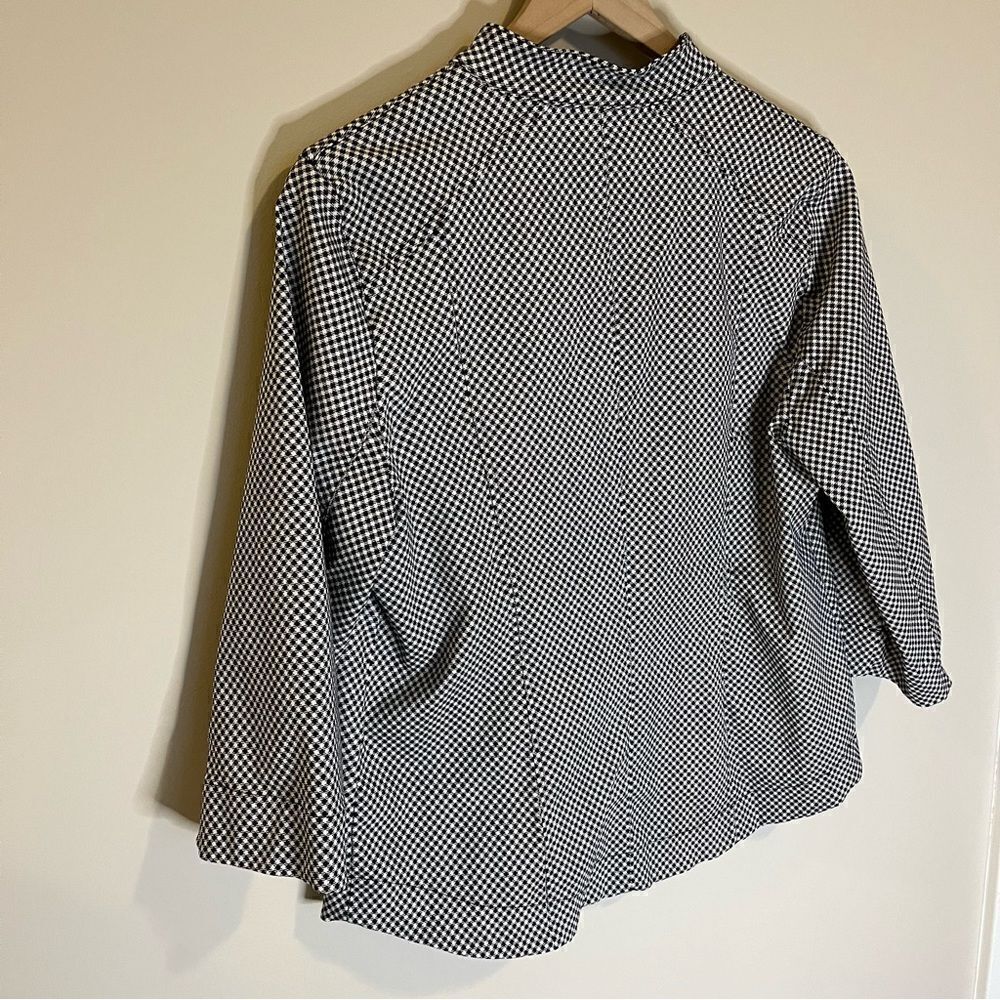 Chicos Houndstooth Stretch Jacket - Picture 6 of 14